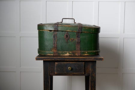 Antique folk art box, a so called Forskrin which was used when travelling for storing documents and valuables around the late 1700s